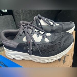 Women’s Black and White QC Sneakers